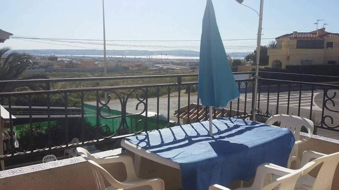 Cozy House Near La Mata Beach Torrevieja Exterior photo